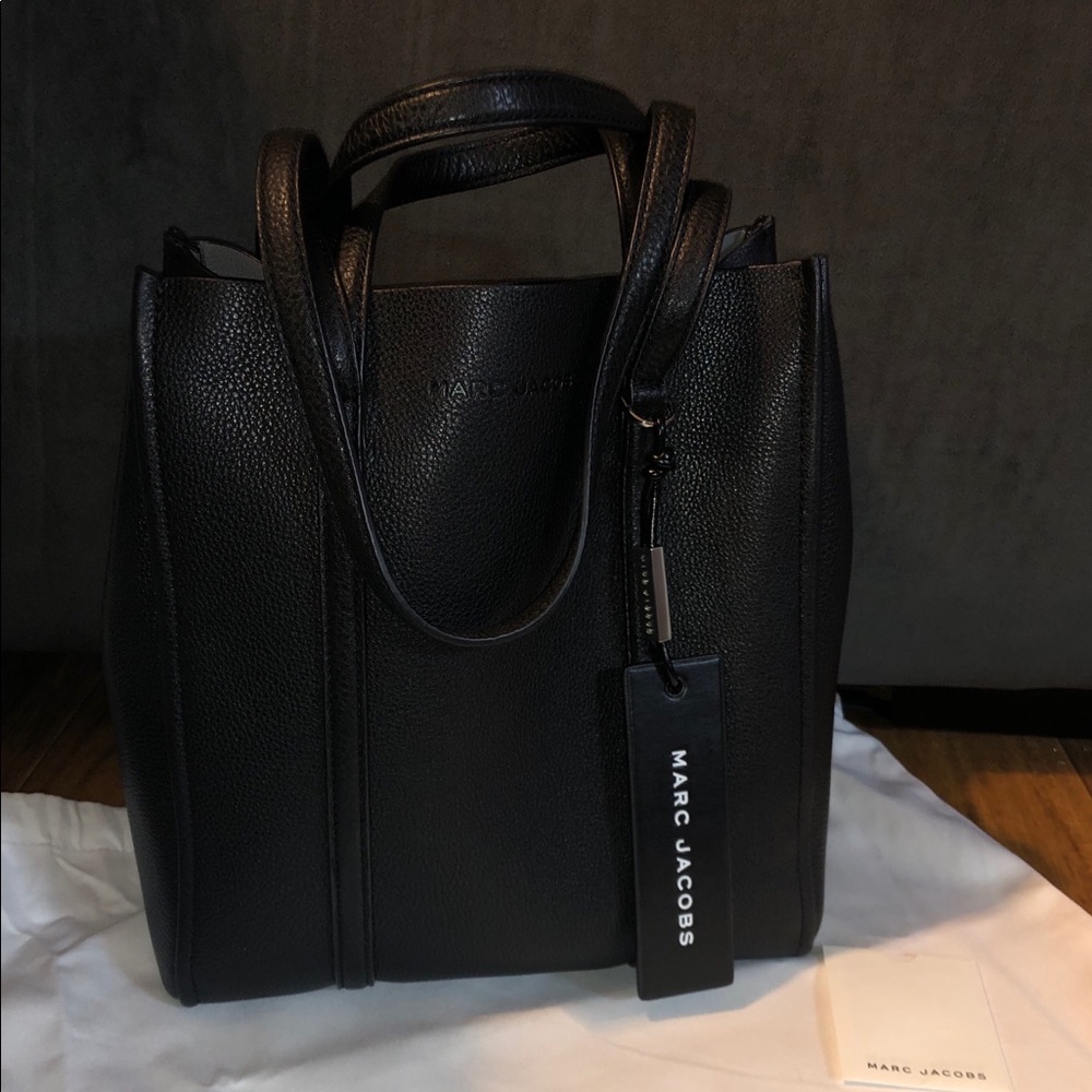 Marc Jacobs Tag bag!
